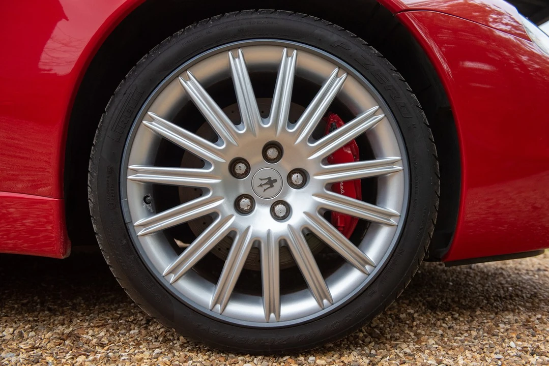 2002 Maserati Spyder - Image 27 of 30