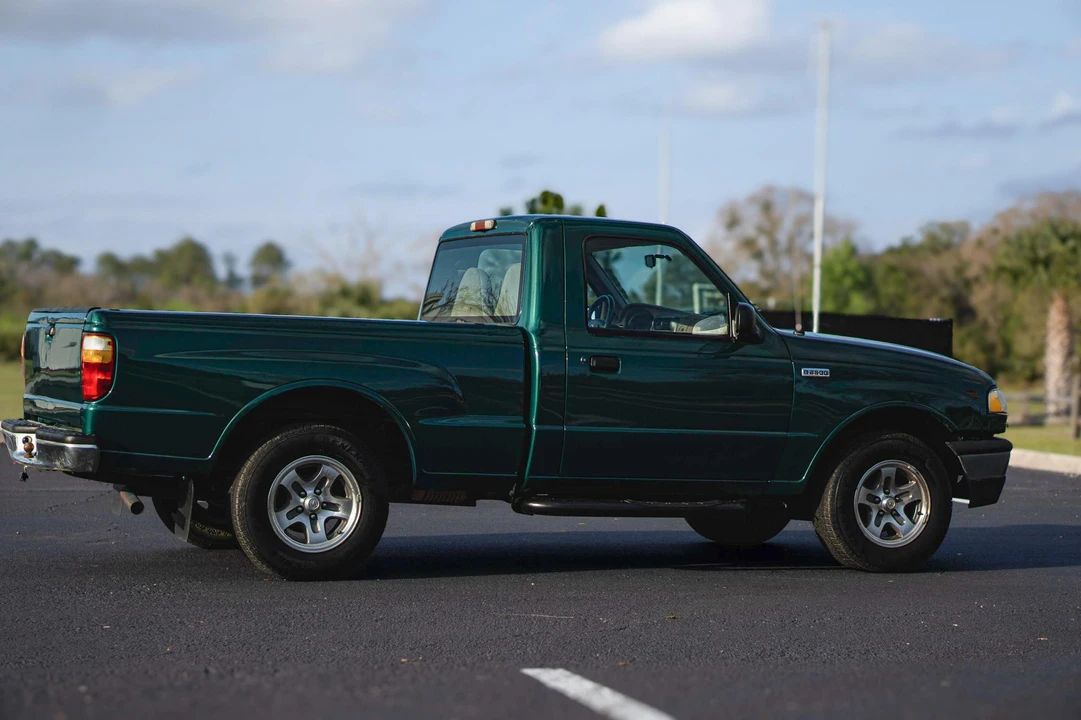 2001 Mazda B Series 5th Gen - Image 12 of 31