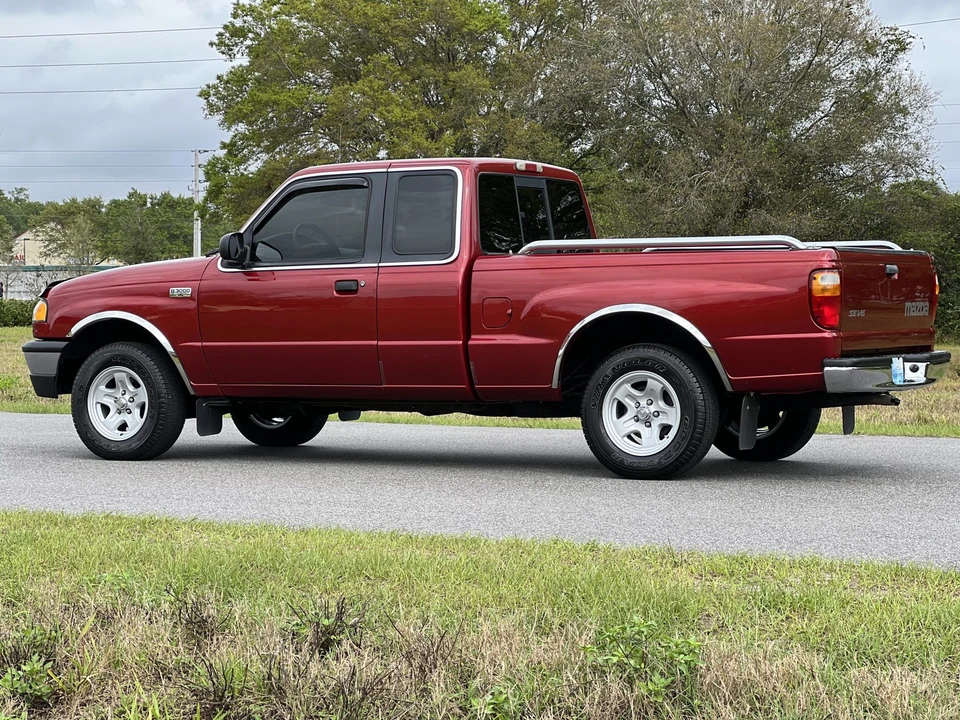2001 Mazda B Series 5th Gen - Image 10 of 31