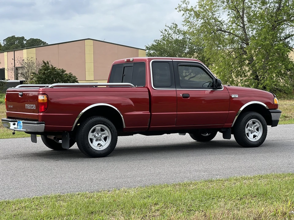 2001 Mazda B Series 5th Gen - Image 22 of 31
