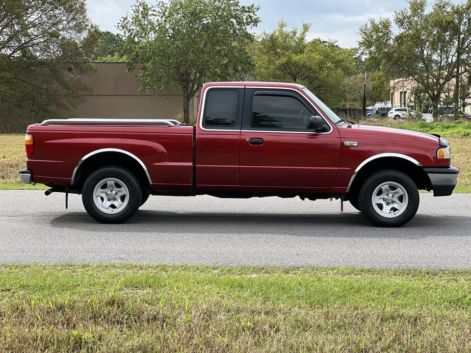 2001 Mazda B Series 5th Gen - Image 26 of 31