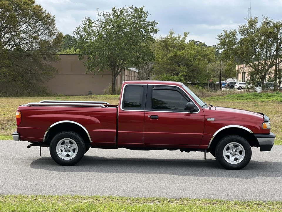 2001 Mazda B Series 5th Gen - Image 24 of 31