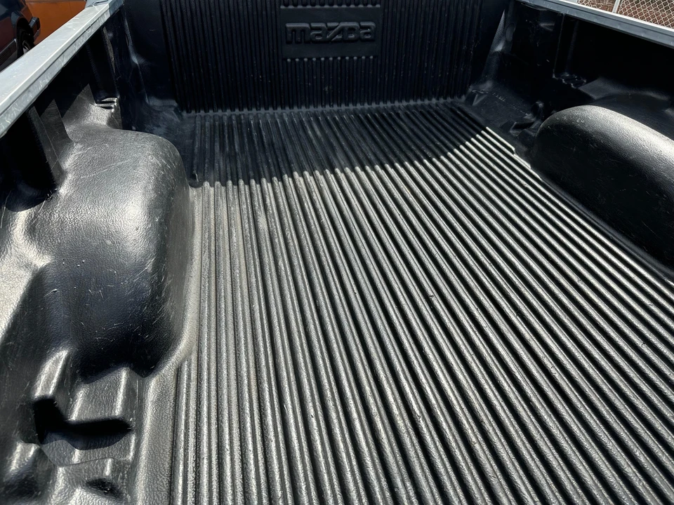 2001 Mazda B Series 5th Gen - Image 25 of 31
