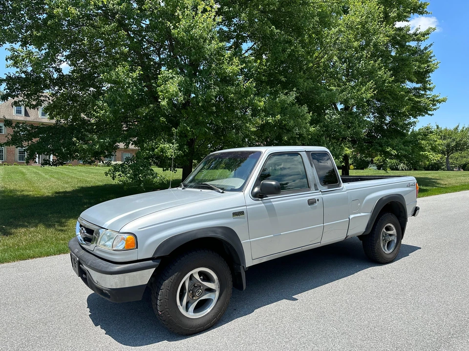 2001 Mazda B Series 5th Gen - Image 12 of 31