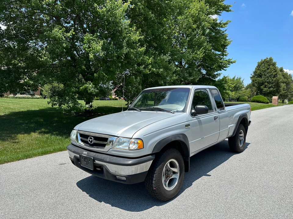 2001 Mazda B Series 5th Gen - Image 11 of 31