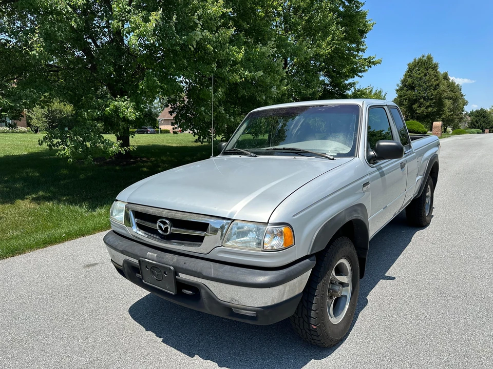 2001 Mazda B Series 5th Gen - Image 9 of 31