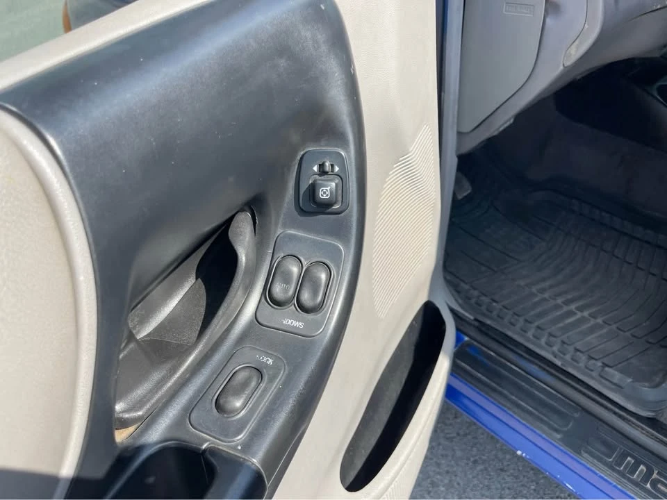 2001 Mazda B Series 5th Gen - Image 16 of 16