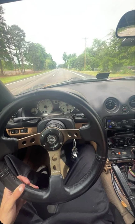 2001 Mazda NB MX-5 Miata - Image 4 of 9