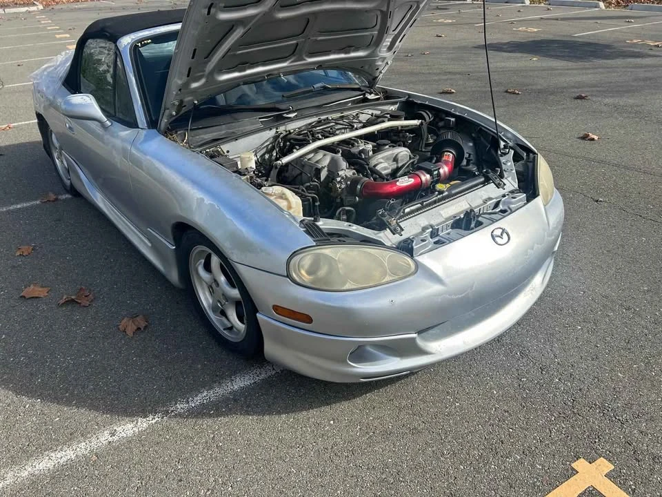 2001 Mazda NB MX-5 Miata - Image 3 of 8