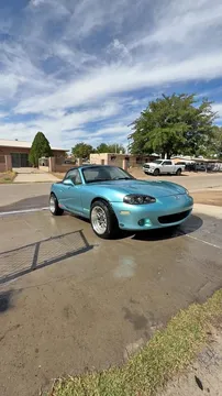 2001 Mazda MX-5 Miata 30th Anniversary Convertible 2D