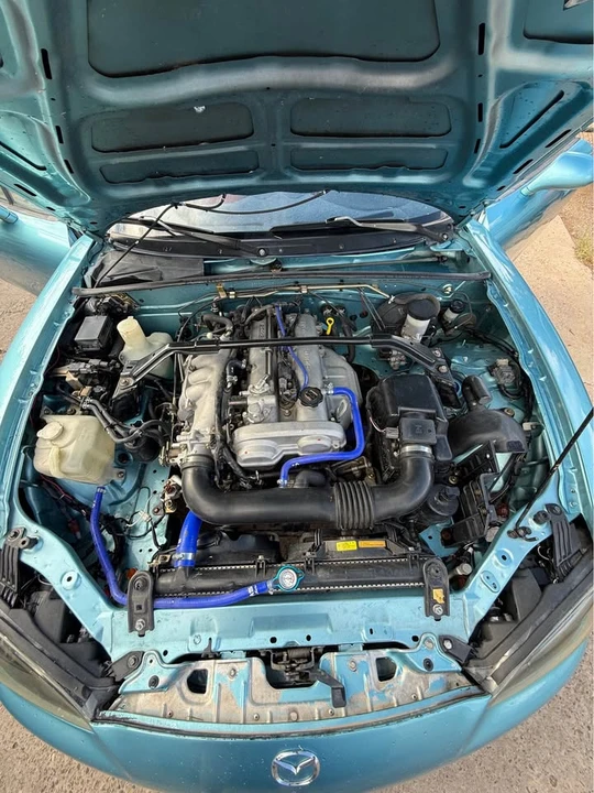 2001 Mazda NB MX-5 Miata - Image 5 of 8