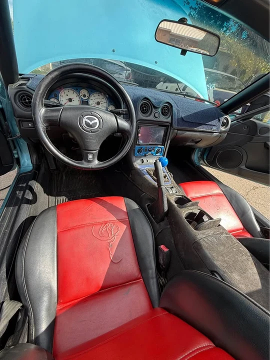 2001 Mazda NB MX-5 Miata - Image 7 of 8
