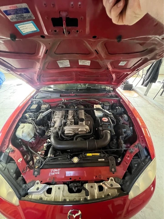 2001 Mazda NB MX-5 Miata - Image 11 of 18