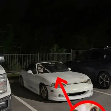 2001 Mazda MX-5 Miata Club Convertible