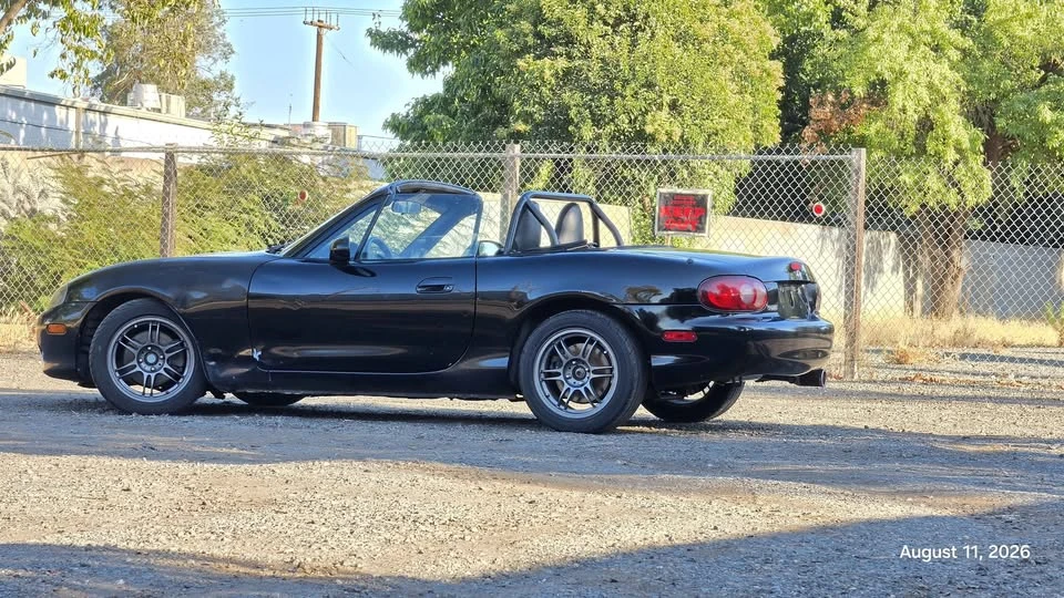 2001 Mazda NB MX-5 Miata - Image 7 of 14