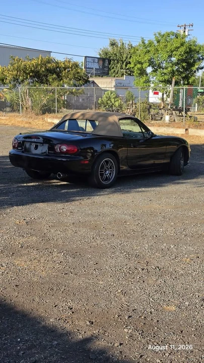 2001 Mazda NB MX-5 Miata - Image 3 of 14