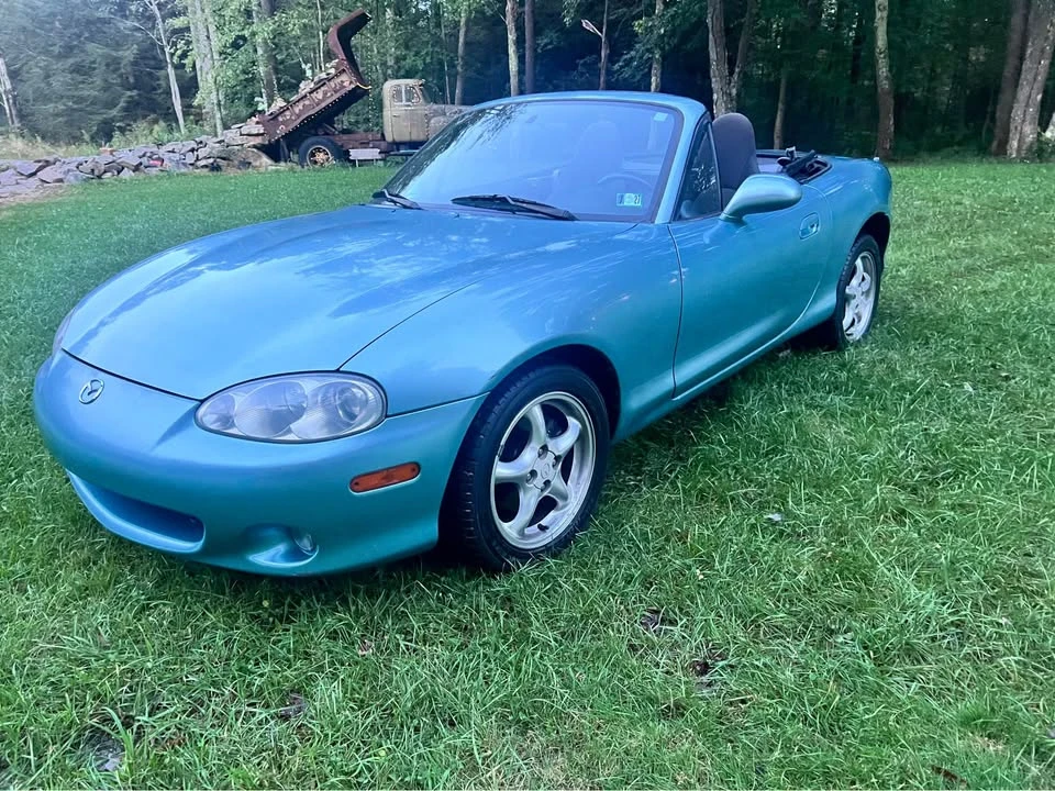 2001 Mazda NB MX-5 Miata - Image 4 of 20