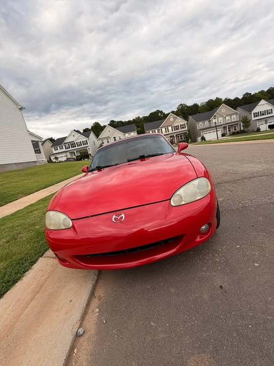 2001 Mazda NB MX-5 Miata - Image 14 of 15