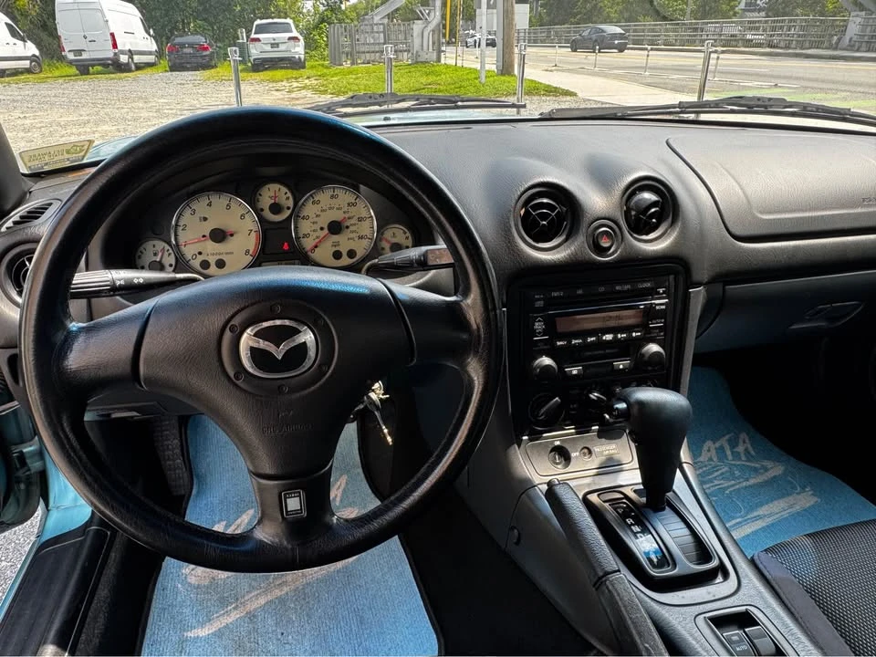 2001 Mazda NB MX-5 Miata - Image 12 of 19