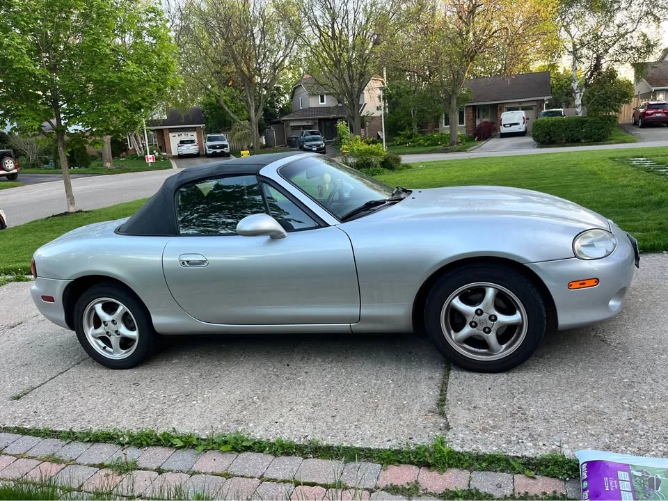 2001 Mazda NB MX-5 Miata - Image 3 of 7