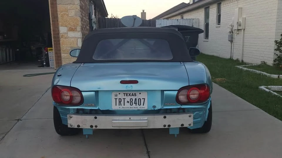 2001 Mazda NB MX-5 Miata - Image 3 of 3