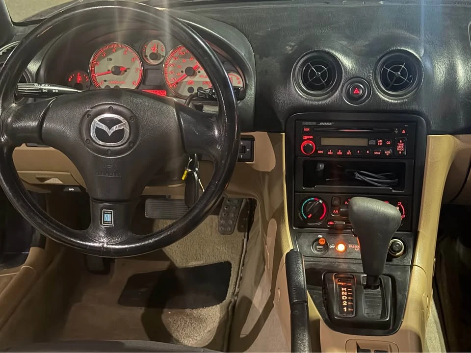2001 Mazda NB MX-5 Miata - Image 9 of 10