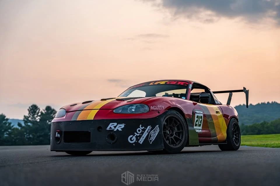 2001 Mazda NB MX-5 Miata - Image 2 of 6