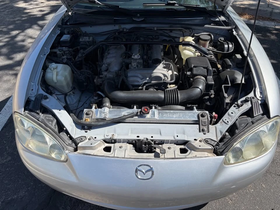 2001 Mazda NB MX-5 Miata - Image 3 of 7