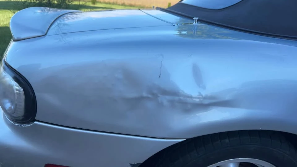 2001 Mazda NB MX-5 Miata - Image 10 of 12