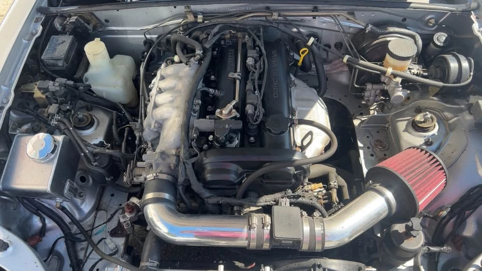 2001 Mazda NB MX-5 Miata - Image 5 of 12