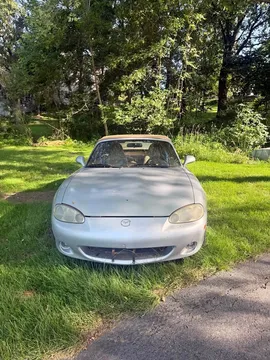2001 Mazda MX-5