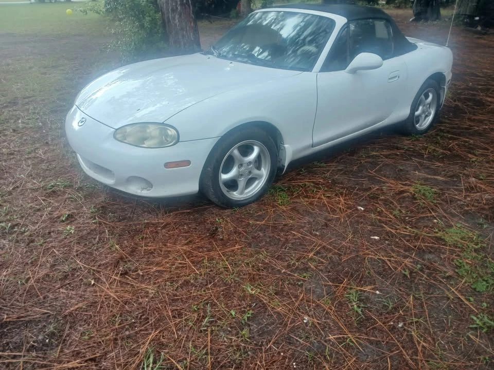 2001 Mazda NB MX-5 Miata - Image 2 of 2