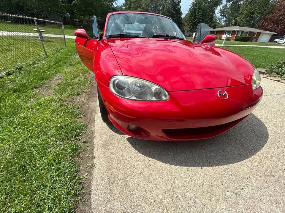 2001 Mazda NB MX-5 Miata - Image 7 of 19