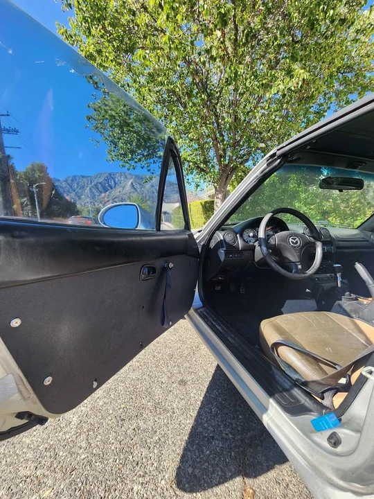 2001 Mazda NB MX-5 Miata - Image 14 of 15