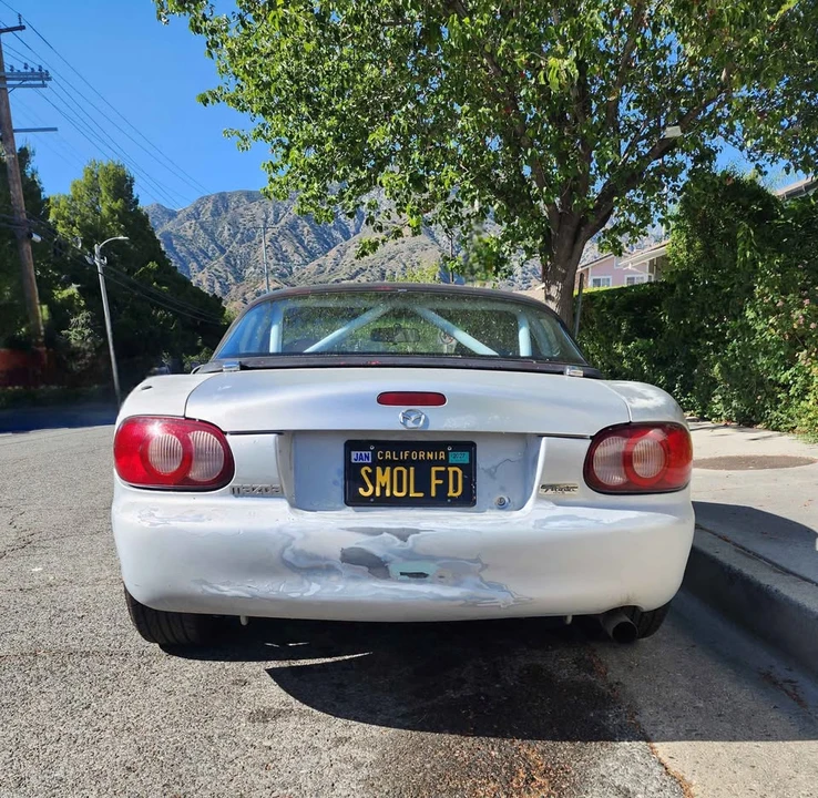 2001 Mazda NB MX-5 Miata - Image 8 of 15