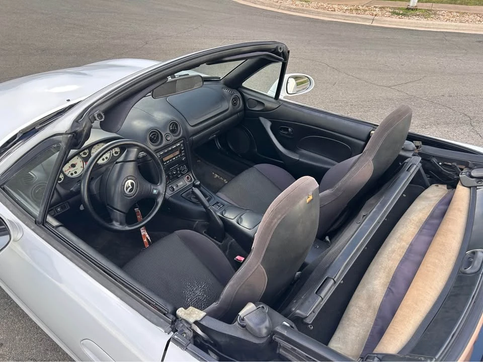 2001 Mazda NB MX-5 Miata - Image 12 of 15