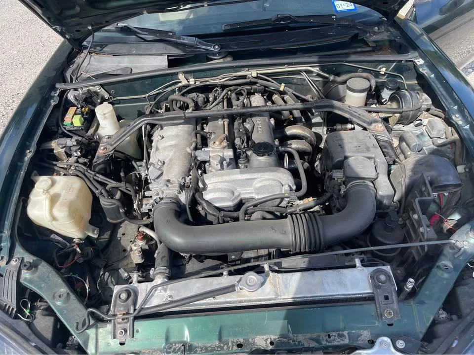 2001 Mazda NB MX-5 Miata - Image 2 of 11