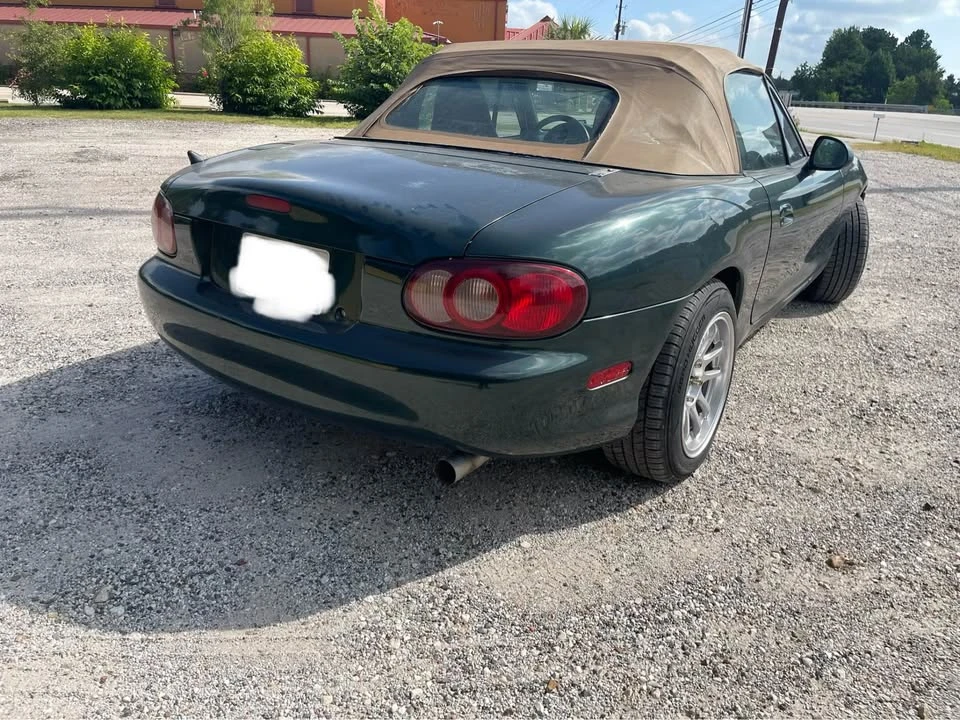 2001 Mazda NB MX-5 Miata - Image 6 of 11