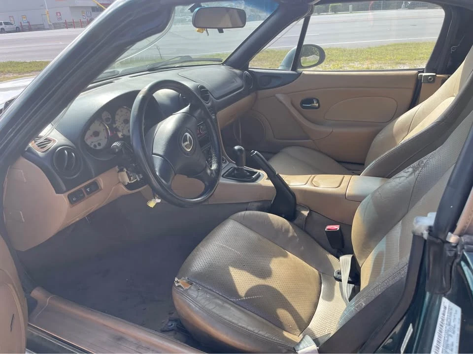 2001 Mazda NB MX-5 Miata - Image 11 of 11