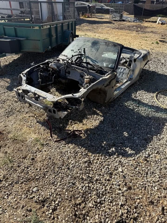 2001 Mazda NB MX-5 Miata - Image 5 of 18