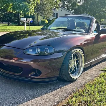 2001 Mazda MX-5 Convertible 2D