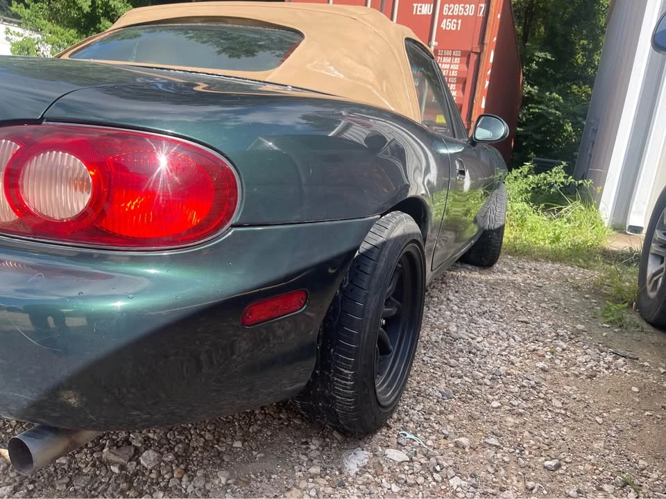 2001 Mazda NB MX-5 Miata - Image 13 of 13