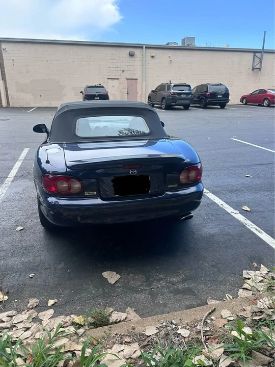 2001 Mazda NB MX-5 Miata - Image 6 of 7