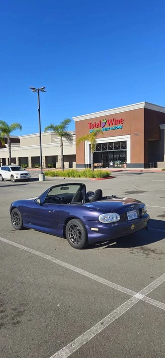 2001 Mazda NB MX-5 Miata - Image 8 of 11