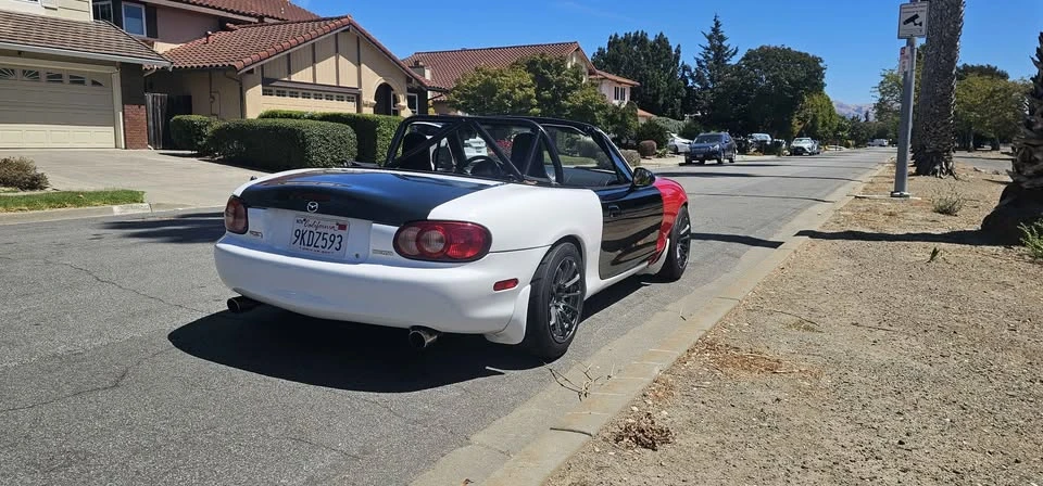 2001 Mazda NB MX-5 Miata - Image 6 of 20