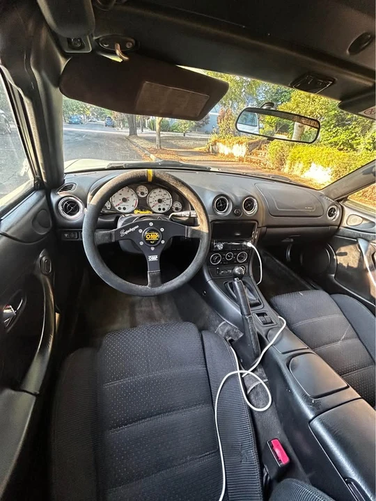 2001 Mazda NB MX-5 Miata - Image 10 of 12