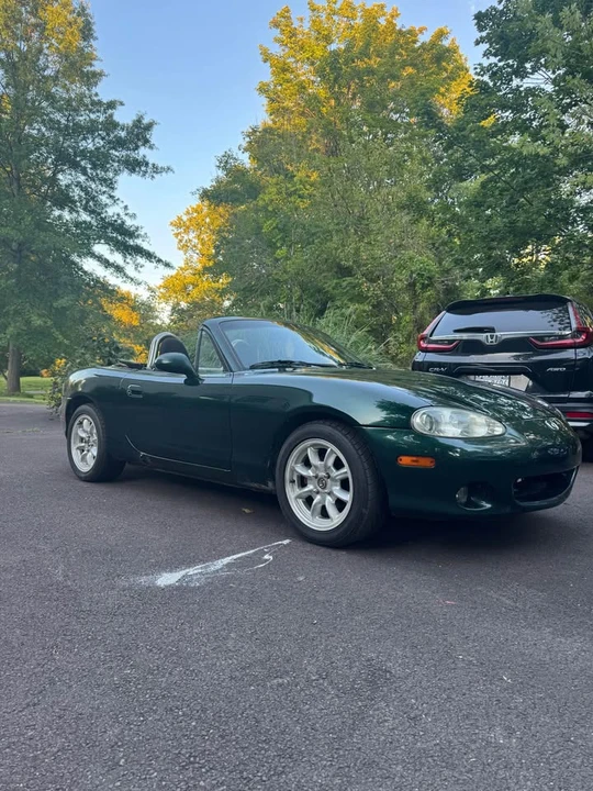 2001 Mazda NB MX-5 Miata - Image 5 of 8