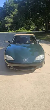 2001 Mazda MX-5 Convertible 2D