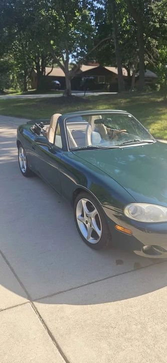 2001 Mazda NB MX-5 Miata - Image 13 of 15