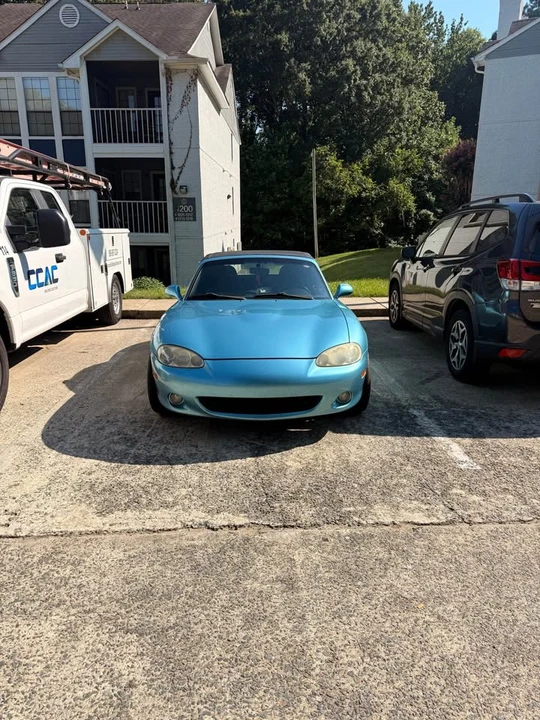 2001 Mazda NB MX-5 Miata - Image 2 of 14